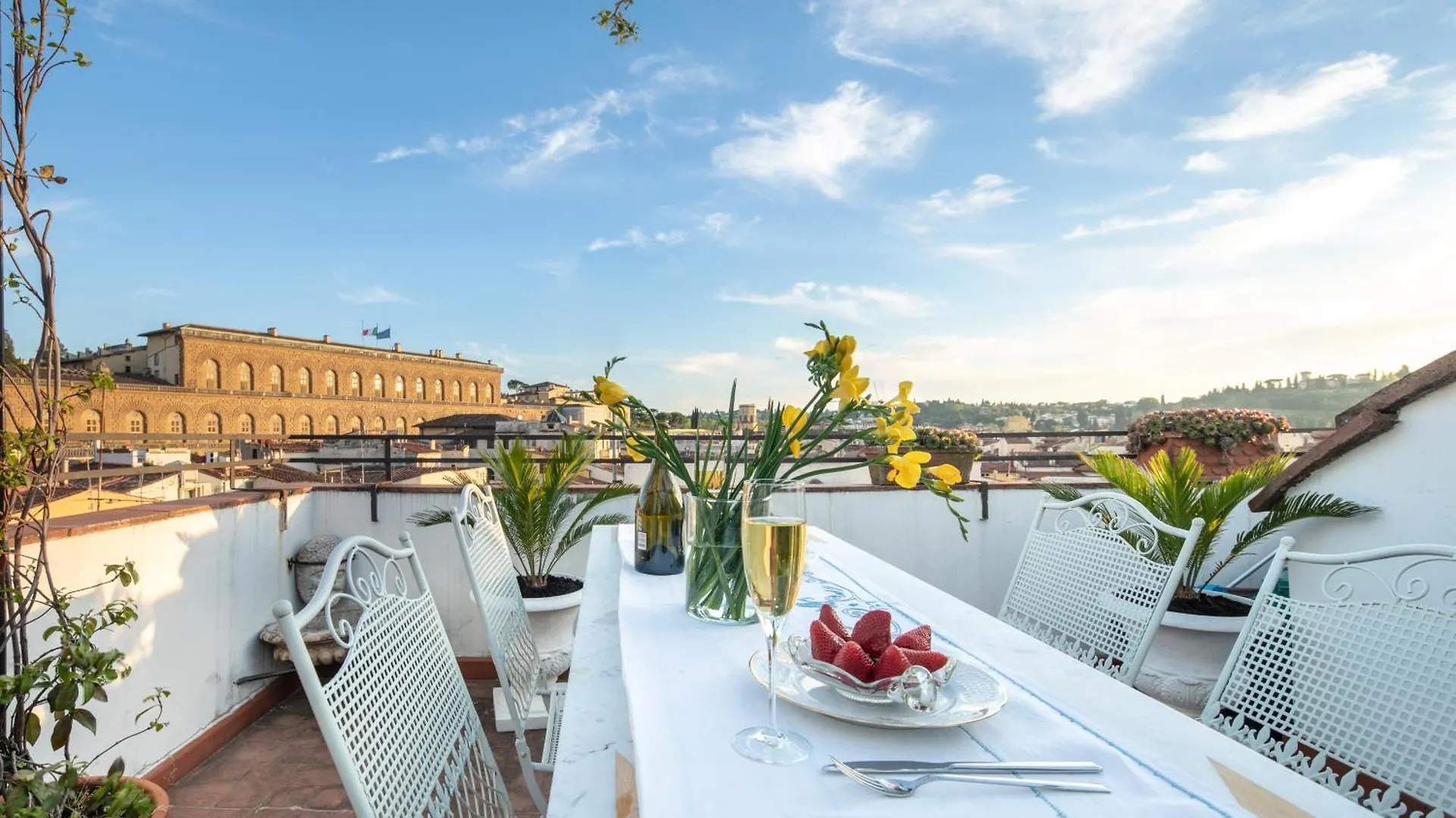 Pitti Luxury Terrace By Mmega location
